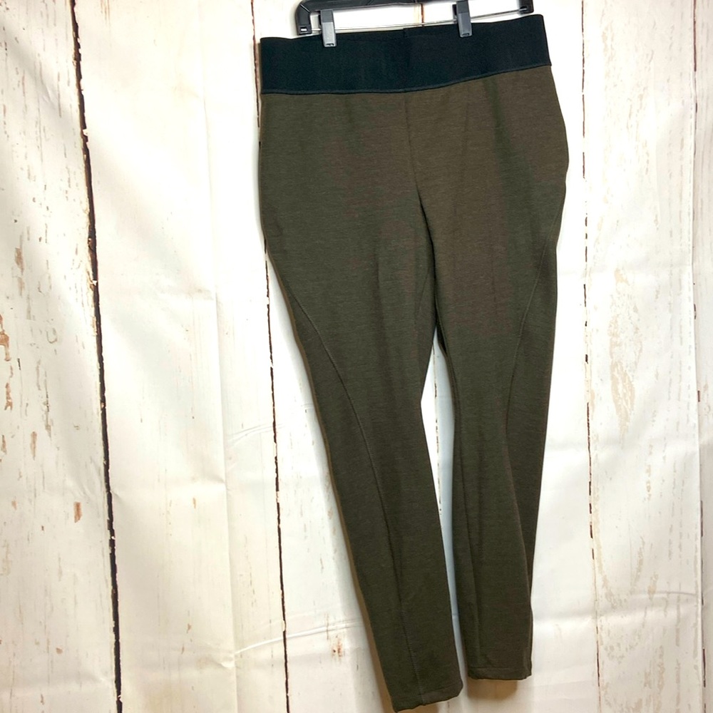 NWT Loft Moss Green Leggings with Zipper Detail